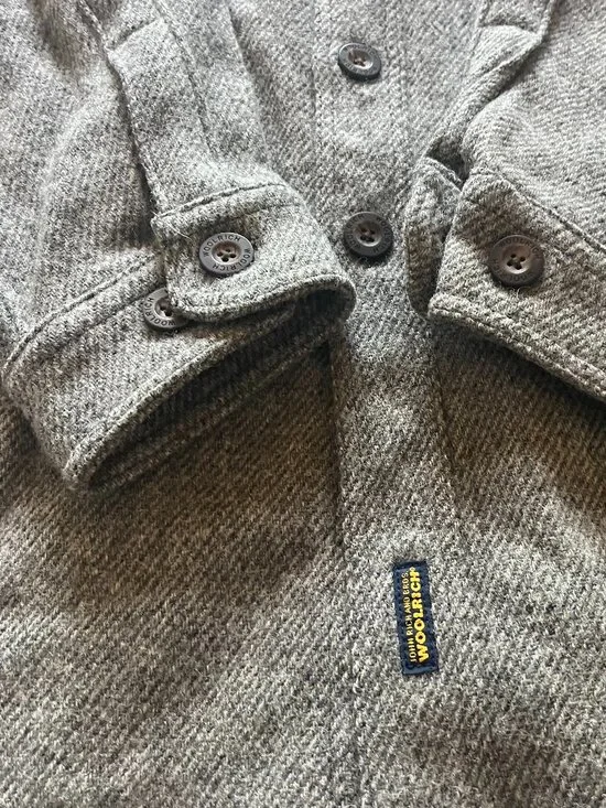 Woolrich Button Up Wool Heavy Shirt Jacket Men Large Gray USA Pockets Outdoor - Picture 4 of 7